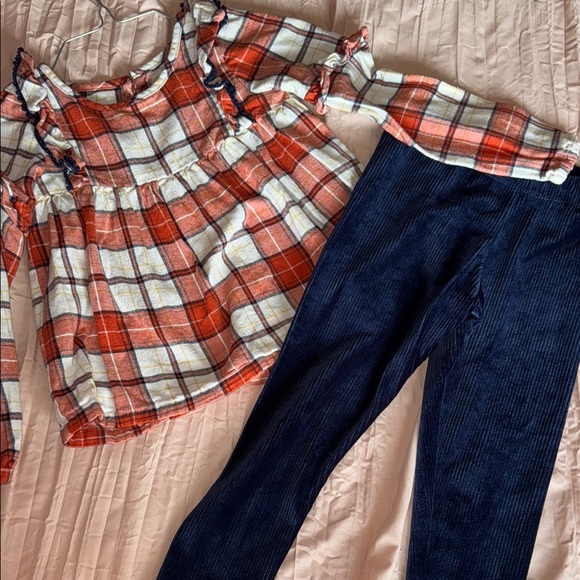 Max Studio Kids Plaid Top and Navy Corduroy Pants Set 5/6 - Picture 1 of 4